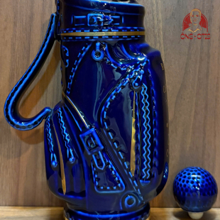 BARON DE CASTELNEAU ARMAGNAC XO GOLF BAG - 40 VOL