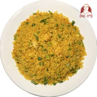 - Cơm chiên hải sản - fried seafood rice