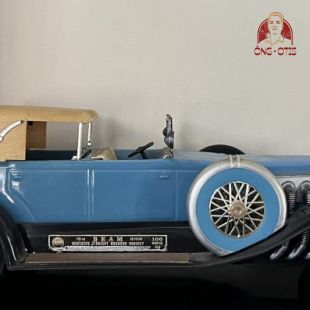 KENTUCKY STRAIGHT BOURBON WHISKEY BEAM SUPERCAR – 43 VOL